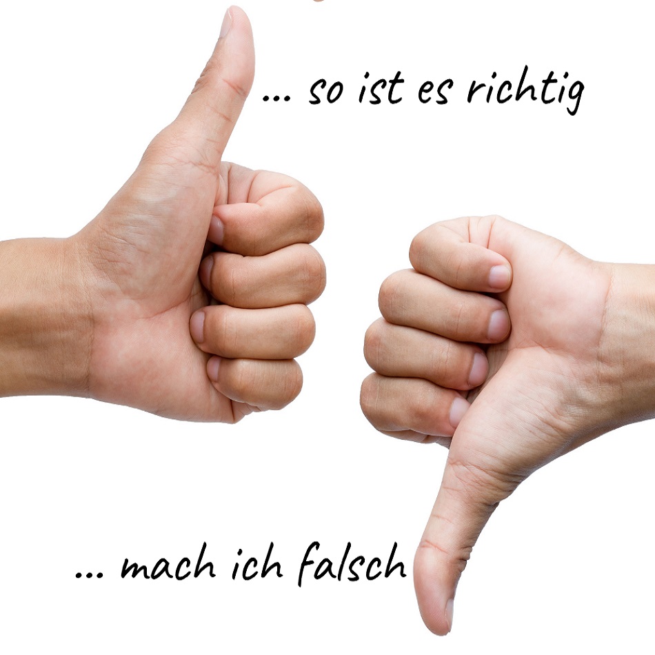 Symbolbild innerer Kritiker, Daumen rauf und runter – Canva